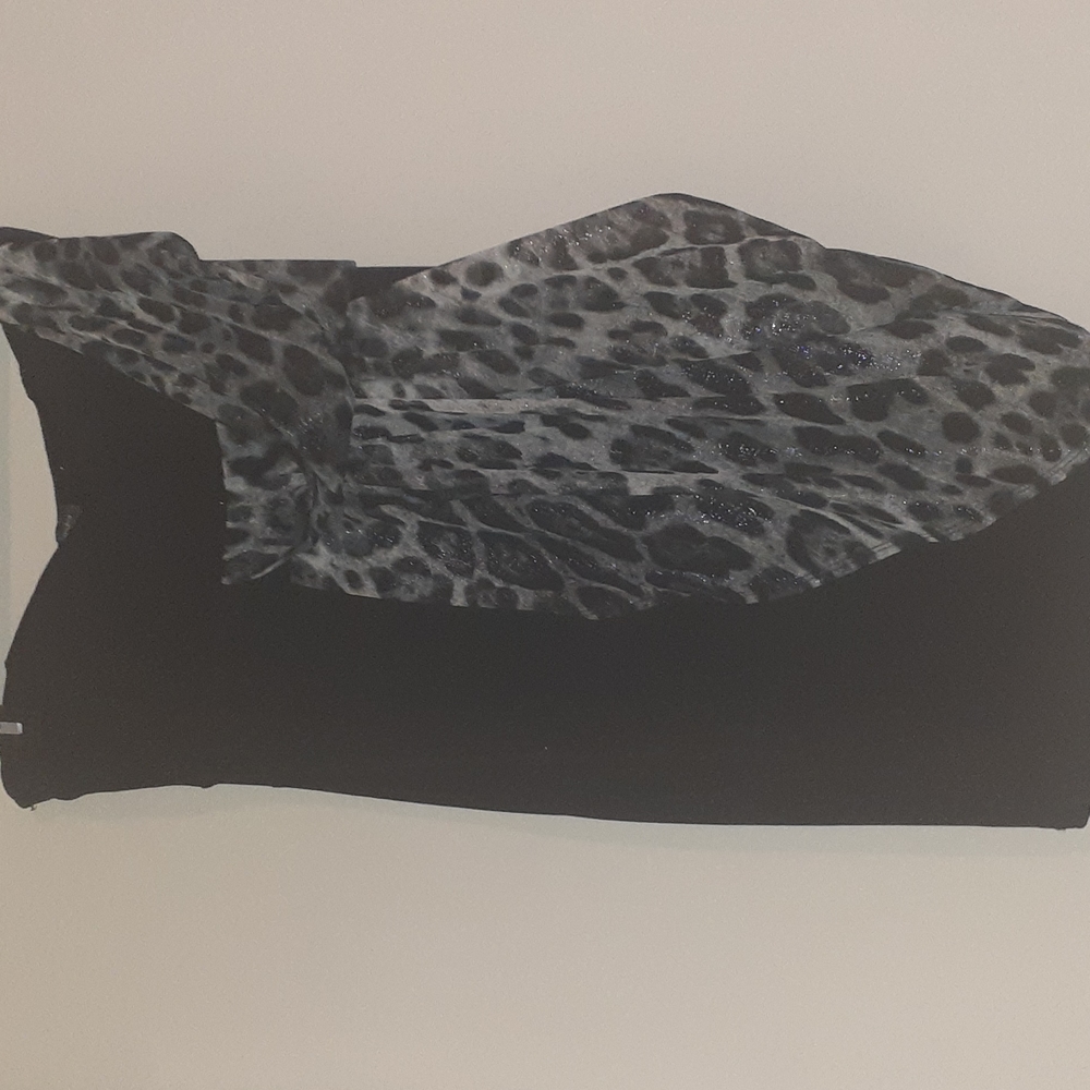 Women 2x Black Strapless Dress with Black and silver cheetah print.